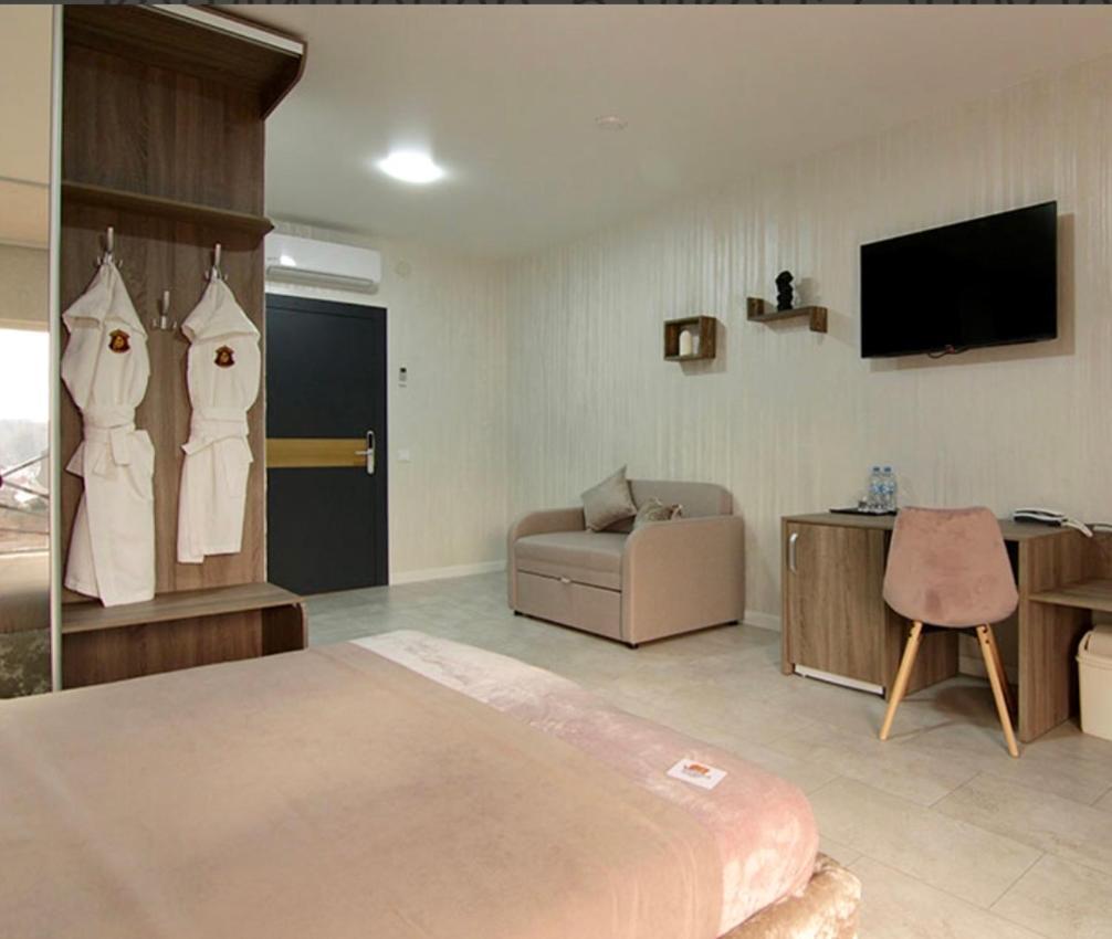 Four Seasons In Carpathians Hotel Myhove Buitenkant foto